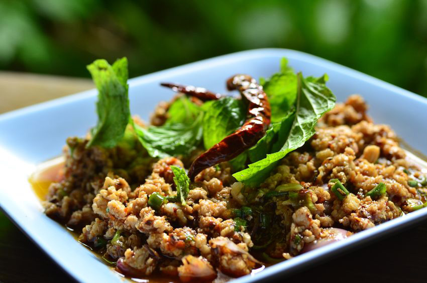 Larb Moo Marvels: Spicy Thai Pork Salad Unveiled